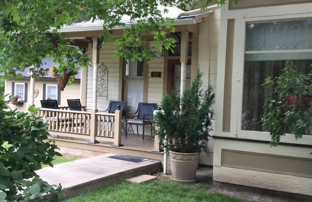 Heartstone Inn-1